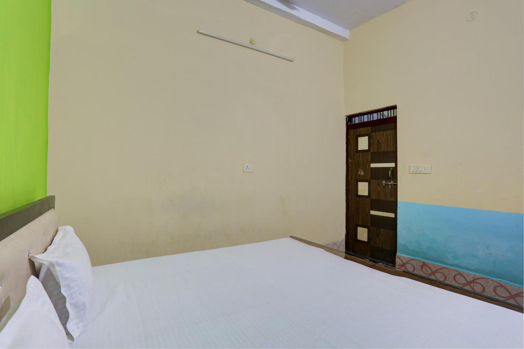 Hotel Ss Paradise ラクナウ エクステリア 写真